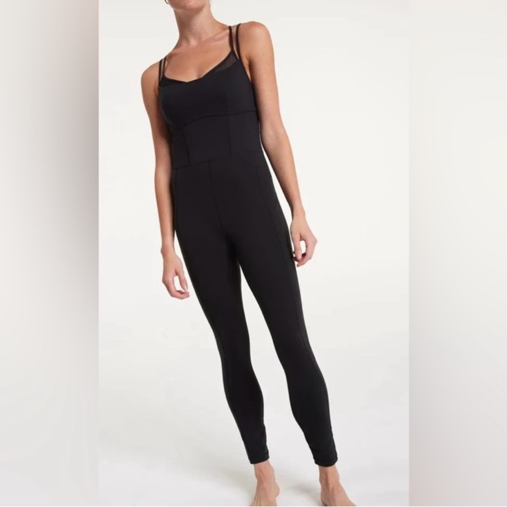 NWT CALIA ESSENTIAL MESH BODYSUIT PURE BLACK